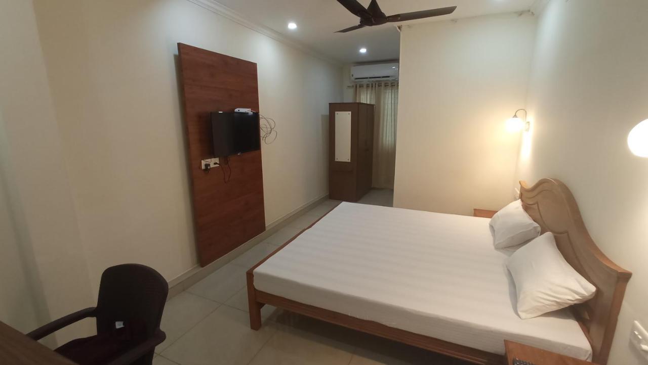 Arackal Inn Kottayam Exteriör bild