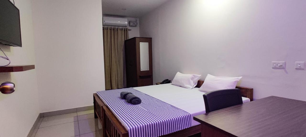 Arackal Inn Kottayam Exteriör bild